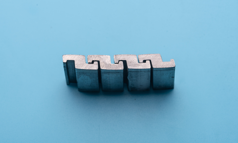 《苏州厚发精线有限公司助力海洋强国战略，Z 型冷轧线材为南海油气开发保驾护航》